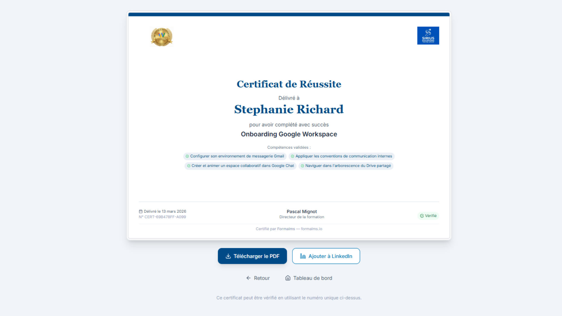 Certificat de réussite FormaLMS — compétences validées, personnalisé aux couleurs de l'entreprise